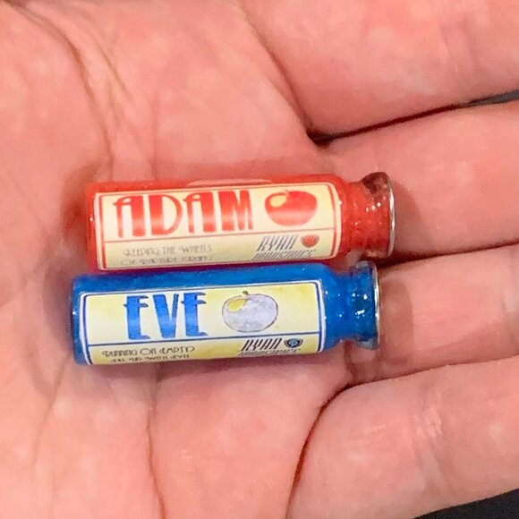 Bioshock - Adam & Eve Vials - 1.25 Inch Vials - Picture 5 of 9